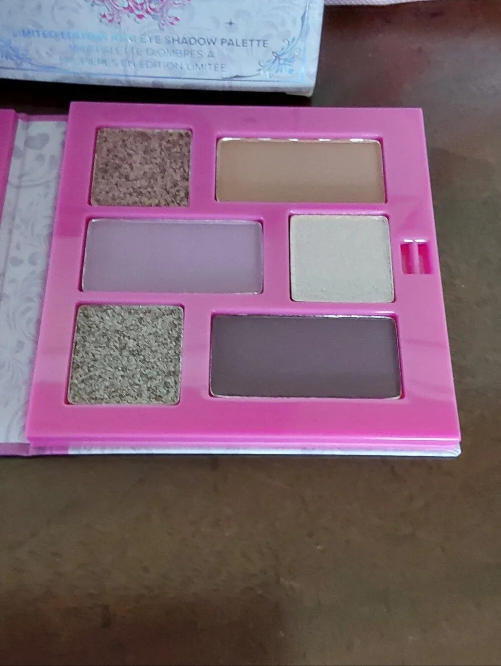 Too‎ Faced Pink & Lavender Eyeshadow 